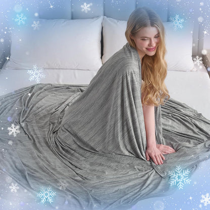 Cooling Blanket 150 × 200 cm – Double-Sided Cooling Fabric, Lightweight & Breathable Summer Blanket for Bed, Sofa & Travel
